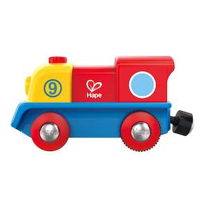 Trucks Trains: Hape Brave Little Engine