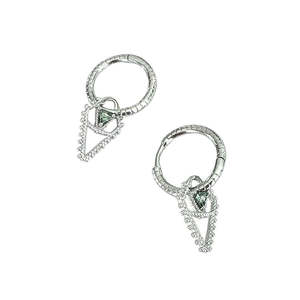 Hearts & Lovers Engraved Sleepers - Silver w. Peridot