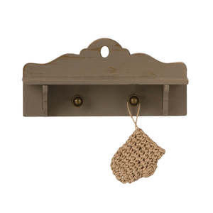 Gifts Under 30: Maileg Miniature Shelf