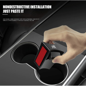 Auto: Model 3 Center Console Drink clip