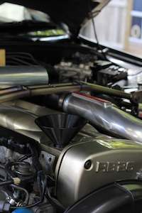 Nissan: NISSAN/HONDA/SUZUKI/RENAULT THREADED OIL FILLER FUNNEL