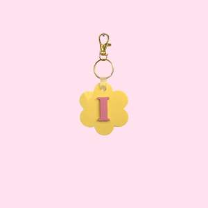 Accessories: Letter on Daisy Bag Tag