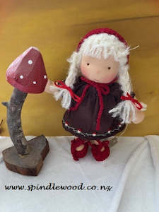 waldorf doll "Pinky"