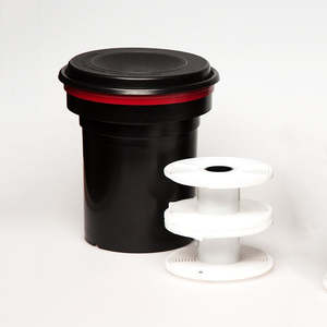 Darkroom Equipment: Paterson Universal Tank (incl. 2x 35mm Reel)