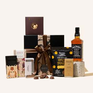 Mens Christmas Gifts: MAN CAVE GIFT BOX