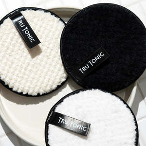 White: Reusable Makeup remover // White