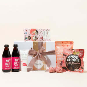 Vegan Gift Boxes: WHOLESOME HARVEST // Vegan & Gluten Free GIFT BOX
