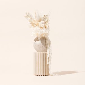 VIENNA DRIED FLORAL BUNDLE // MINI + VASE