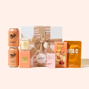 Gold: Sunkissed Escape Gift Box