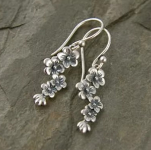 Freshx: Fresh Accessories Earrings - Falling Daisy Earrings