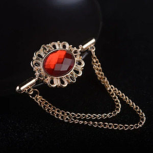 Fresh Accessories - Madonna Brooch Oval Chains Red