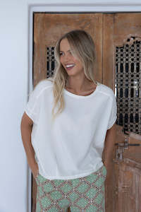 Humidity Lifestyle: Humidity Lush Top - Cream