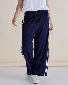 Betty Basics Nikki Relax Cotton Jogger - Navy