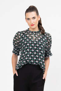 Seeking Lola Ss Movement Blouse - Lattice Bloom