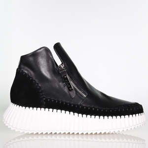 99 Rack: Minx Wesley Boot - Black