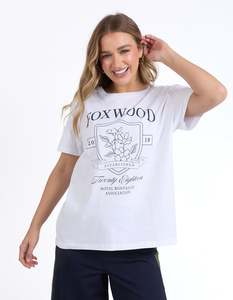 30 Rack: Foxwood Royal Botanical Tee - White