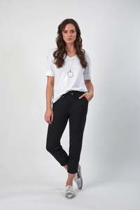 Vassalli Sale: Vassalli 7/8 Leg Skinny Elastic Waist Pant - Black