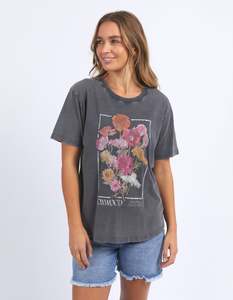 Foxwood In Bloom Tee - Washed Black