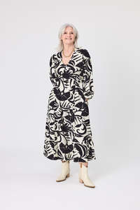 Lemon Tree Sabrina Dress - Black Print