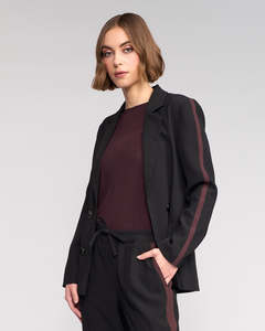 Knewe Clementine Blazer - Black/Raisin