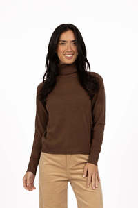 Humidity Lifestyle: Humidity Alana Skivvy - Chocolate