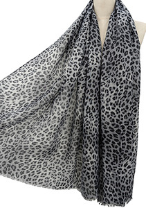 Frontier: Frontier Scarf - Leopard Grey