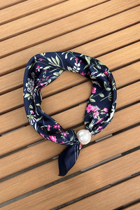 Antler Pearl Neck Scarf - Floral Belle