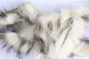 Furs Dubbings: Barred Rabbit Zonkers Magnum Wide