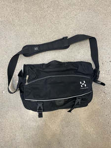 Black Haglöfs Courier 15 Bag, 15L