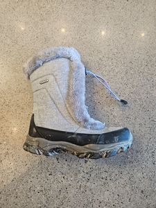 Grey Sorel Winter Boots, EU 35