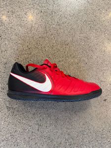 Red Nike Tiempo X, UK 4