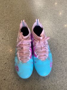 Aqua/Pink  Indoor Soccer Shoes, Approx US8