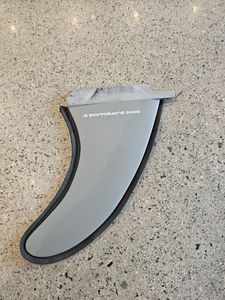 Water Sports: Grey Gong 8" Centre Fin, 8"