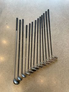 Silver Callaway Big Bertha Golf Club Set, Right hand / Firm flex