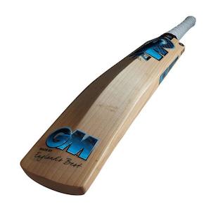 English Willow: GM DIAMOND DXM 404 SH English Willow Cricket Bat