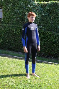 Mad Clearance: Adrenalin Enduro Youth Steamer Blue