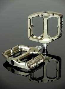 Renthal Revo-F Pedals (AluGold)
