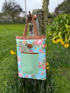 Rose Print Gardener's Kneeling Pad