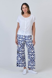 Stacey Clothing: Naturals Top White Linen