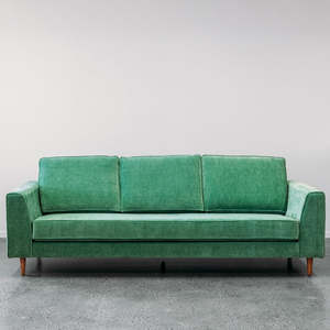 Santa Barbara sofa in orleans clover