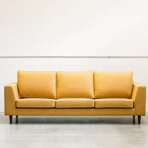Santa Barbara sofa in octavius ochre