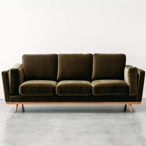 Custom Aria Sofa: Aria sofa in theodora army