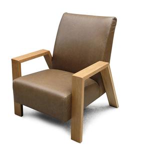 Custom Mogambo Chair: Mogambo leather armchair in coronet olive
