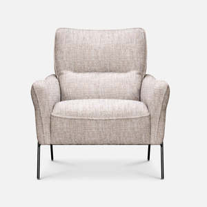 Vernon chair in marzipan