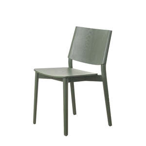 Tred: Tred dining chair in forest