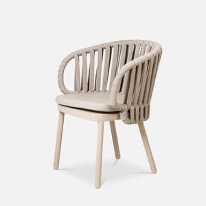 Outdoor Dining Chairs: Arika outdoor dining chair