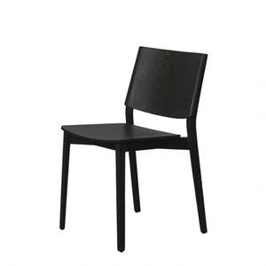 Tred dining chair in black