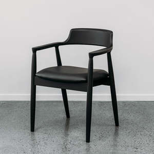 Maraetai: Ealing dining chair in black
