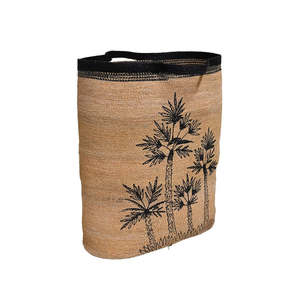 Baskets: Linnae oval basket | Natural