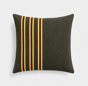 Avada Best Sellers: Army wool cushion